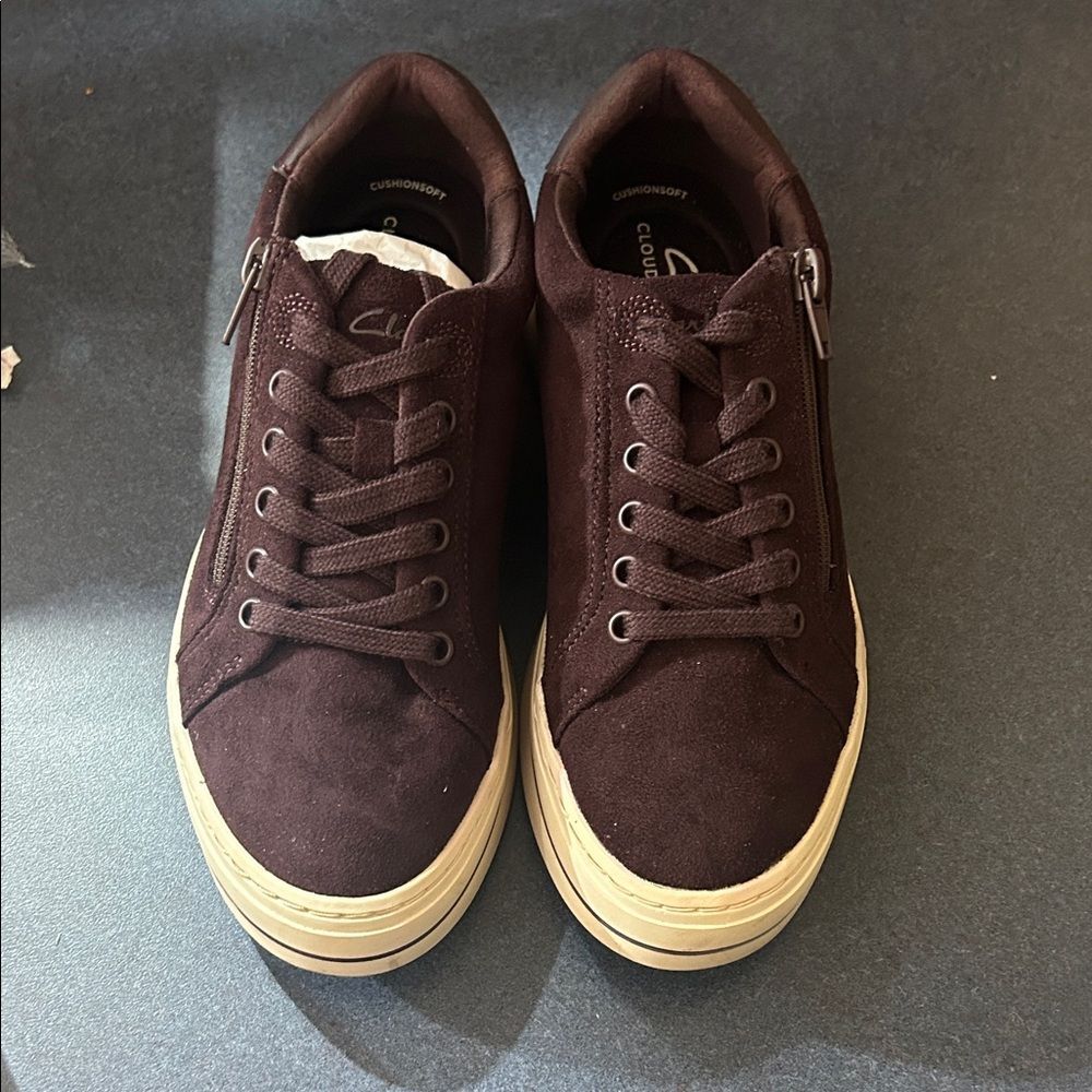 Clarks Cloudsteppers Casual Lace-Up Sneakers Audreigh Sky Plum